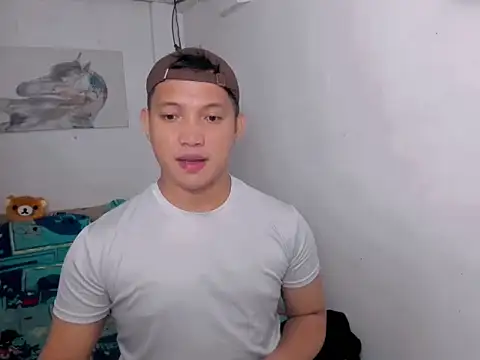 xSebastian19 online show from May 2026 09:14:01 AM
