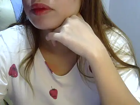    zurIII09  online show from April 2026 07:49:01 PM