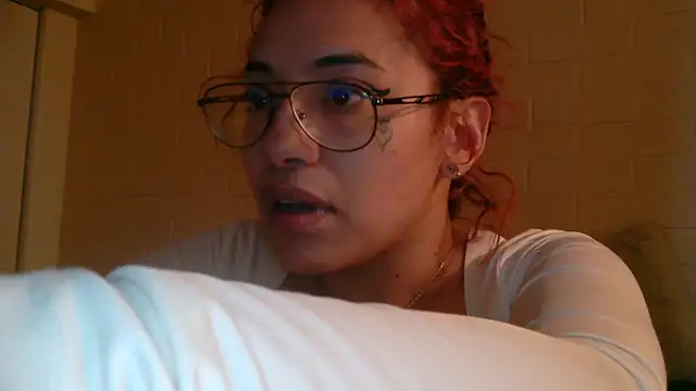 Vixxenn V online show from March 2026 03:45:02 AM