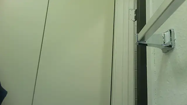 Vixxenn V online show from April 2026 05:27:01 AM