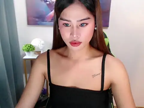 Snapshot of princessjadexx chatting on April 2026 05:43:02 AM princessjadexx online show from April 2026 05:43:02 AM