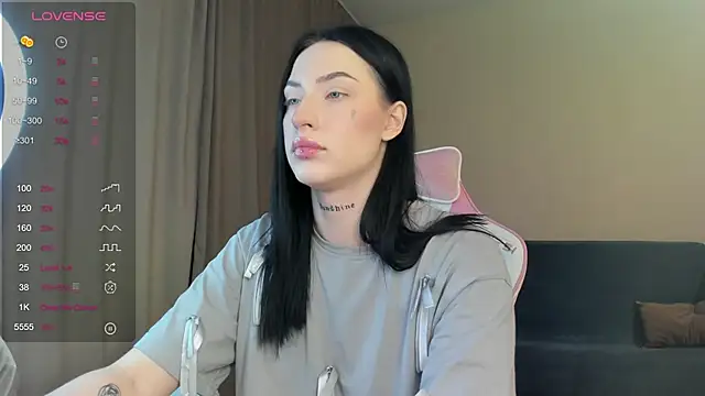 JenniferQueen11 online show from January 2025 04:51:02 PM