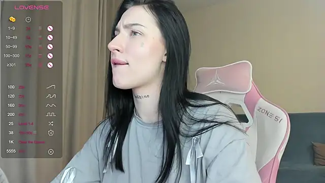 JenniferQueen11 online show from January 2025 08:21:01 PM