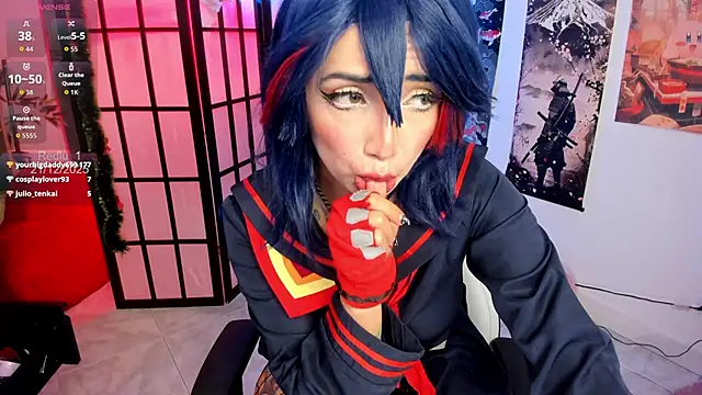 Redlu 1 online show from December 2025 10:06:02 PM