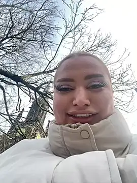 Snapshot of EmiliaPetrova chatting on December 2024 09:39:02 AM EmiliaPetrova online show from December 2024 09:39:02 AM