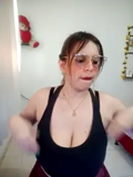 lorenitabella online show from March 2026 08:43:01 PM