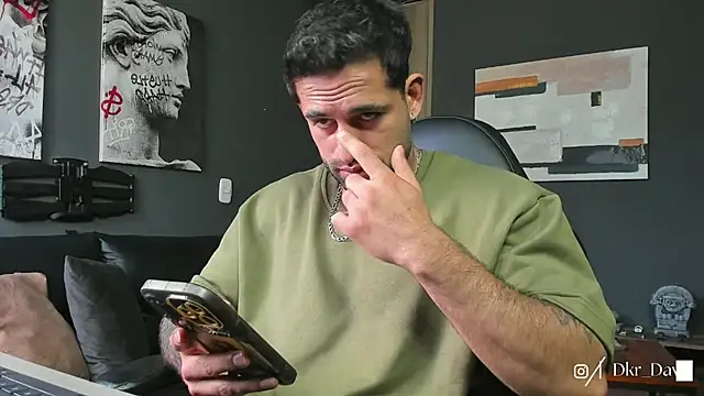 Davevilboy online show from November 2025 01:21:02 PM