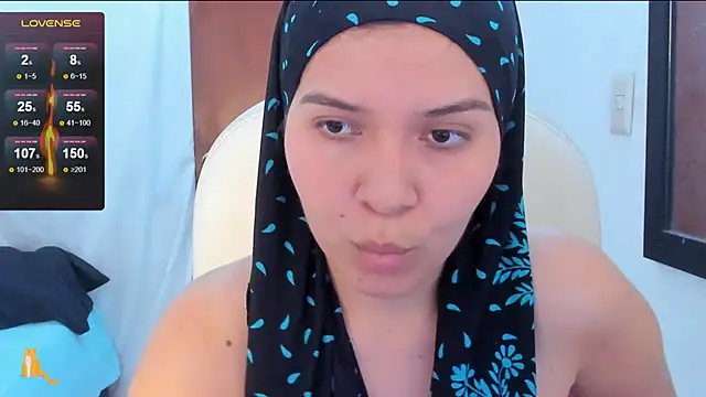 MatchedEyebrow online show from January 2025 09:20:02 PM