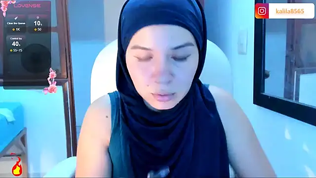 MatchedEyebrow online show from October 2025 09:50:02 PM