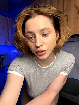 Snapshot of Camilla_Railian chatting on December 2025 04:36:01 PM Camilla Railian online show from December 2025 04:36:01 PM