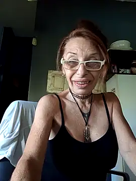 Snapshot of FrozenWaffle chatting on April 2026 01:48:02 PM FrozenWaffle online show from April 2026 01:48:02 PM