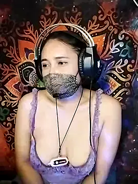 Snapshot of _Shimmerlyn_ chatting on March 2025 07:47:02 PM Shimmerlyn online show from March 2025 07:47:02 PM