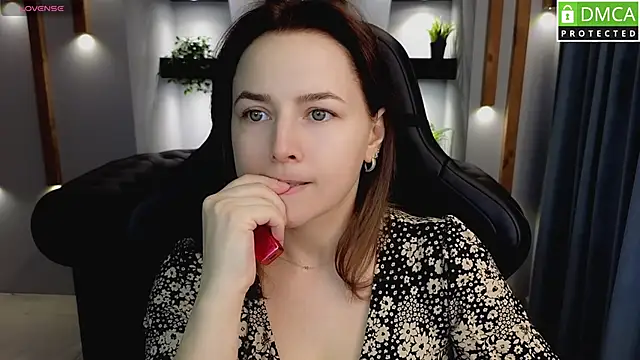 Mira Mermayd online show from March 2025 01:05:01 AM