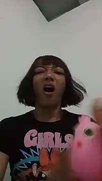 Snapshot of Karmakuro chatting on June 2026 03:48:02 AM Karmakuro online show from June 2026 03:48:02 AM