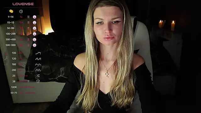 AngelMiaM online show from March 2025 06:54:01 PM