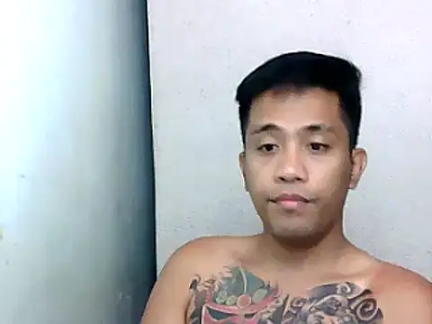 Snapshot of Thyler08 chatting on December 2024 05:26:02 AM Thyler08 online show from December 2024 05:26:02 AM