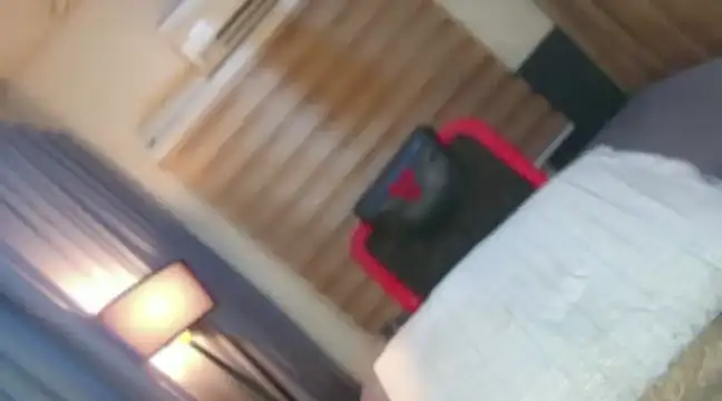 bella maxwel online show from December 2024 04:41:02 AM