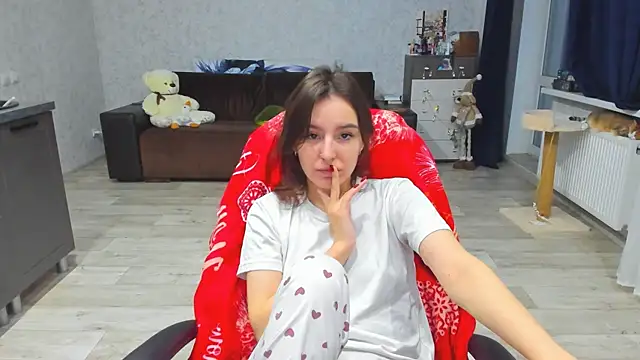 Snapshot of c_arina_x chatting on December 2024 05:22:01 PM c arina x online show from December 2024 05:22:01 PM