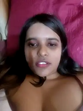 Snapshot of KittyXoXo2 chatting on July 2026 04:05:02 PM KittyXoXo2 online show from July 2026 04:05:02 PM
