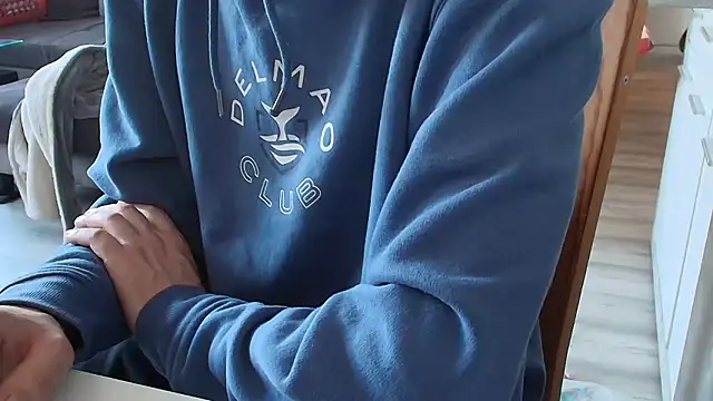 paerchen2023 online show from January 2026 02:11:01 PM