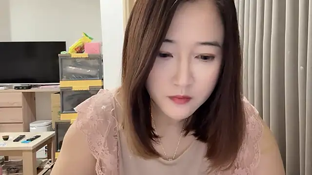 Snapshot of Tw_Angellovers chatting on March 2025 04:04:02 PM Tw Angellovers online show from March 2025 04:04:02 PM