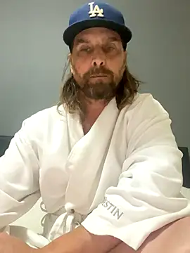 Snapshot of RyanRitchie chatting on November 2025 09:58:01 PM RyanRitchie online show from November 2025 09:58:01 PM