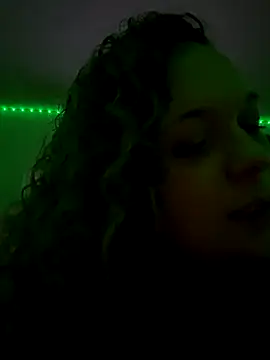 AuroraSummers online show from December 2025 05:45:02 AM