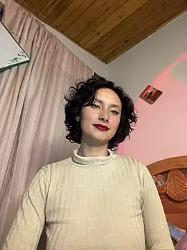 Snapshot of bellaa-w chatting on April 2026 03:46:01 AM bellaa-w online show from April 2026 03:46:01 AM