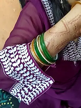 Diya 143 online show from April 2026 05:08:02 AM