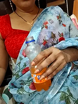 Diya 143 online show from June 2026 07:18:01 AM