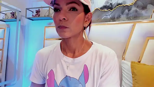 HannaPetit online show from November 2025 06:52:02 PM