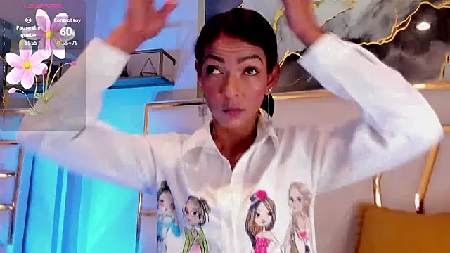 HannaPetit online show from February 2026 07:02:02 PM