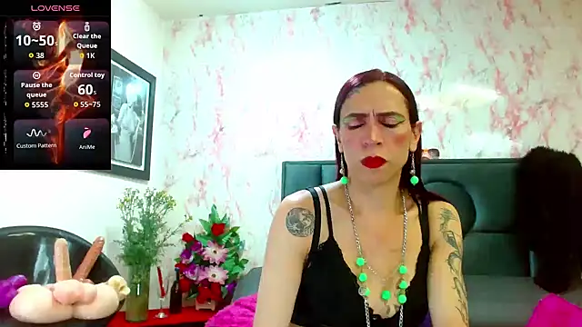 VanessaWolf online show from November 2025 04:17:01 PM