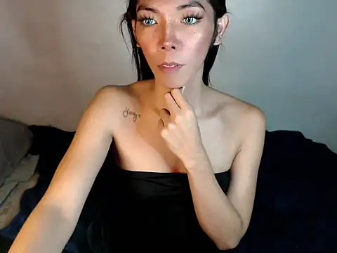 Snapshot of perly_169 chatting on December 2024 10:02:01 AM perly 169 online show from December 2024 10:02:01 AM