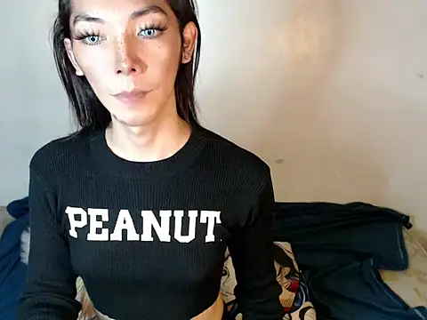 Snapshot of perly_169 chatting on December 2024 07:22:02 AM perly 169 online show from December 2024 07:22:02 AM