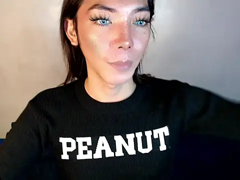 Snapshot of perly_169 chatting on March 2025 06:53:01 AM perly 169 online show from March 2025 06:53:01 AM