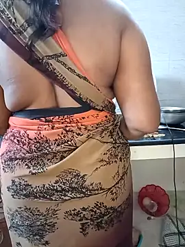 Tamil-hotwife online show from February 2026 06:28:02 AM