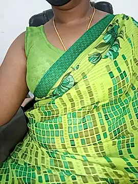 Snapshot of Tamil-hotwife chatting on June 2026 01:10:02 AM Tamil-hotwife online show from June 2026 01:10:02 AM