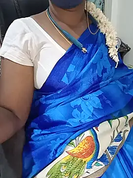 Snapshot of Tamil-hotwife chatting on July 2026 04:00:02 PM Tamil-hotwife online show from July 2026 04:00:02 PM