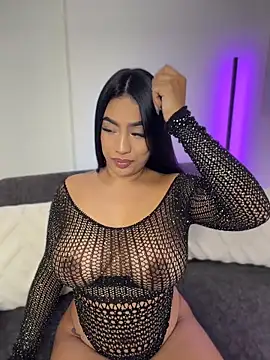 Sara mocca  online show from April 2026 07:36:02 PM