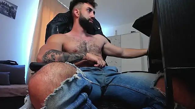 Snapshot of liamaesthetic chatting on June 2026 08:26:02 AM liamaesthetic online show from June 2026 08:26:02 AM