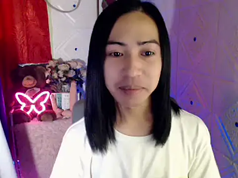 Snapshot of Lemonadexxx chatting on December 2024 02:55:02 AM Lemonadexxx online show from December 2024 02:55:02 AM