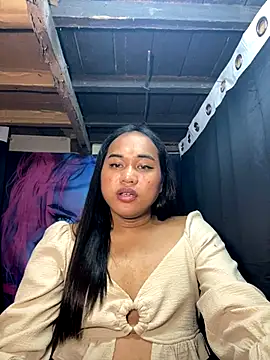 bettina love online show from November 2025 08:18:02 PM