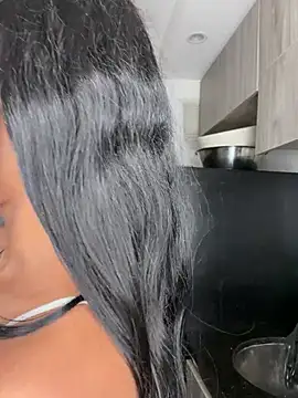 karlyn angels online show from June 2026 07:37:01 PM