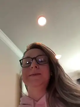 Vivian MayXxX online show from March 2025 03:37:02 PM