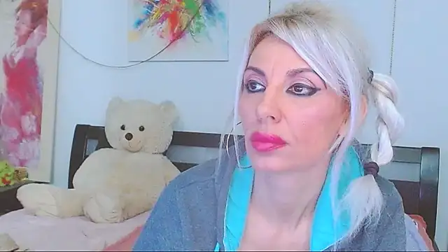 HoneyLara online show from March 2026 08:15:02 PM