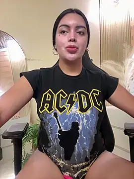 HotstuffCherrySummer online show from November 2025 08:31:01 AM