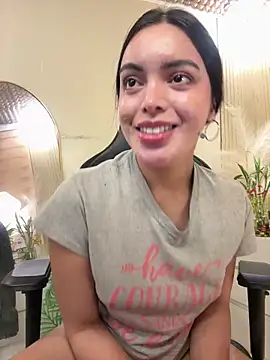 Snapshot of HotstuffCherrySummer chatting on June 2026 12:48:01 PM HotstuffCherrySummer online show from June 2026 12:48:01 PM