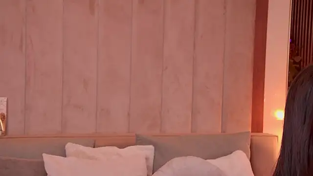 kaya b online show from April 2026 07:26:01 PM