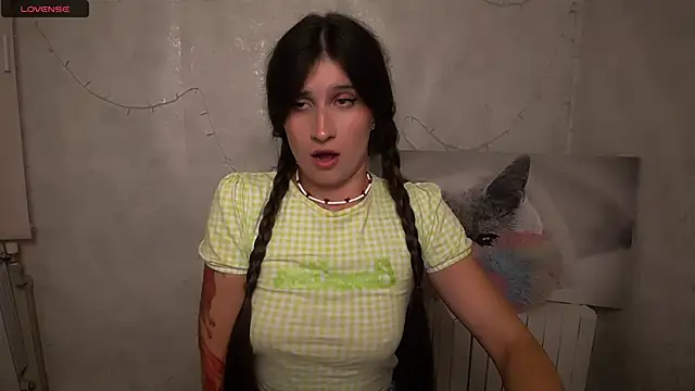 MaryEm976 online show from July 2026 11:17:01 AM